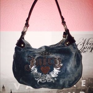 Juicy Couture purse and wallet set