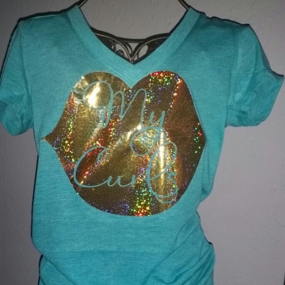 T-shirts - Picture 1 of 4