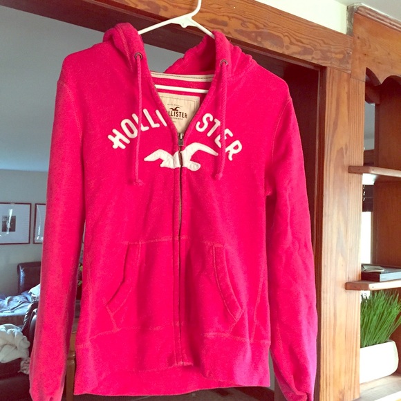 Hollister pink hoodie. Clean no stains.