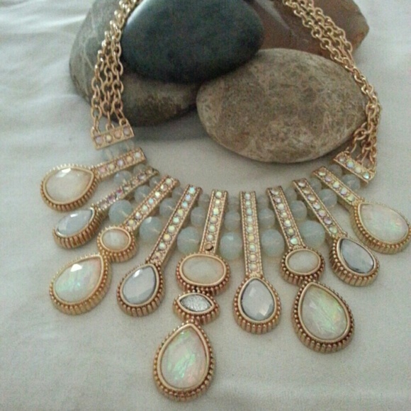 Style&Co Statement Necklace *sparkle*