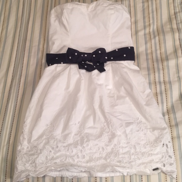 Cute White Hollister dress