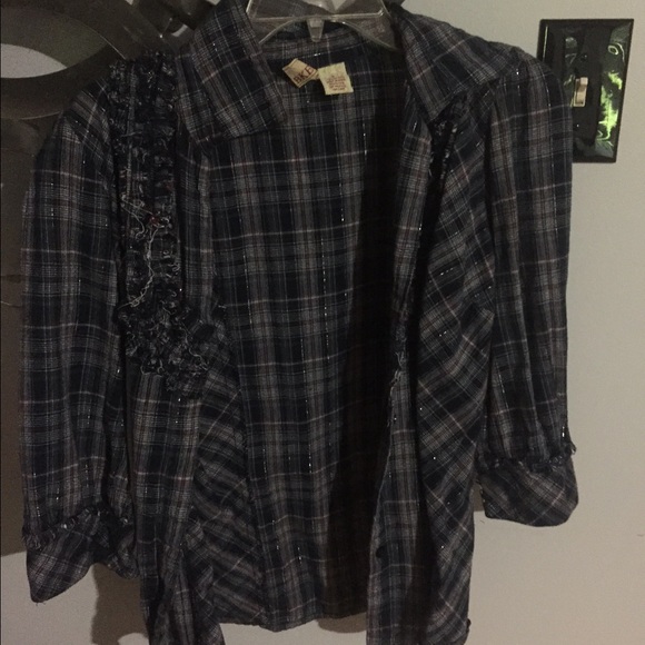 BKE plaid button down ruffle shirt