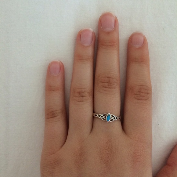 Turquoise ring - Picture 2 of 2