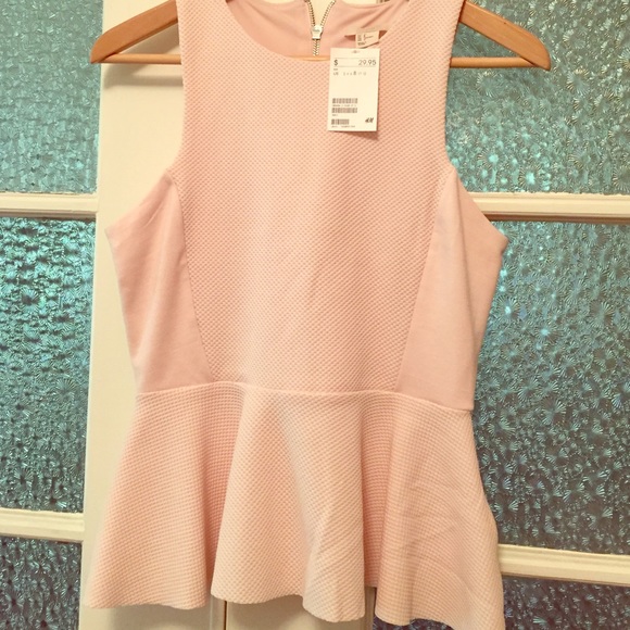 Brand new h&m light pink peplum tank top