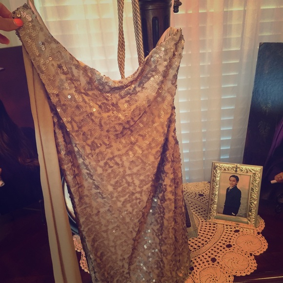One shoulder gold sequin Marciano dress