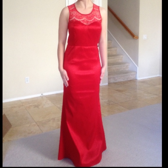 Red lace formal/prom dress