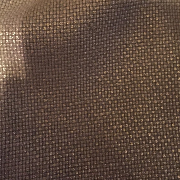 Like new authentic Michael Kors handbag. - Picture 3 of 4