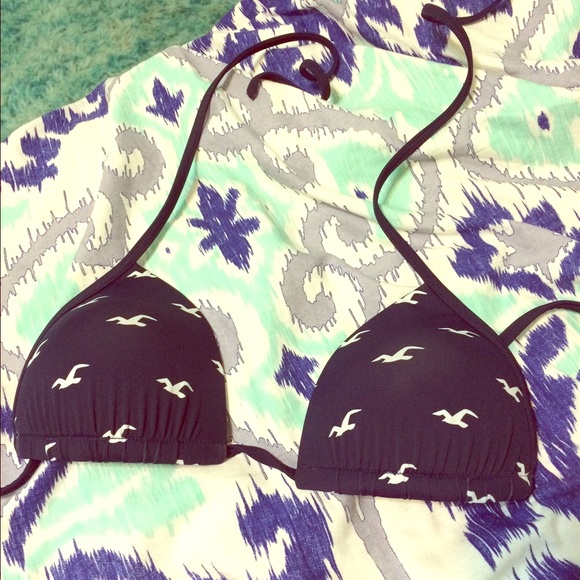 Hollister bikini top