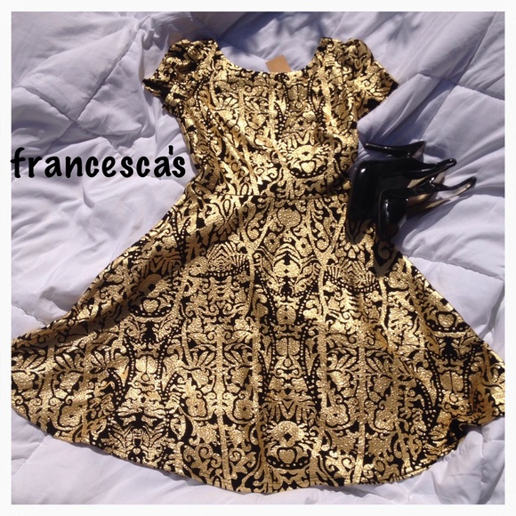 Closet Clear Out: Gold and Black Dress! 🌜