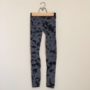 Grey and Black Tie Dye Leggings