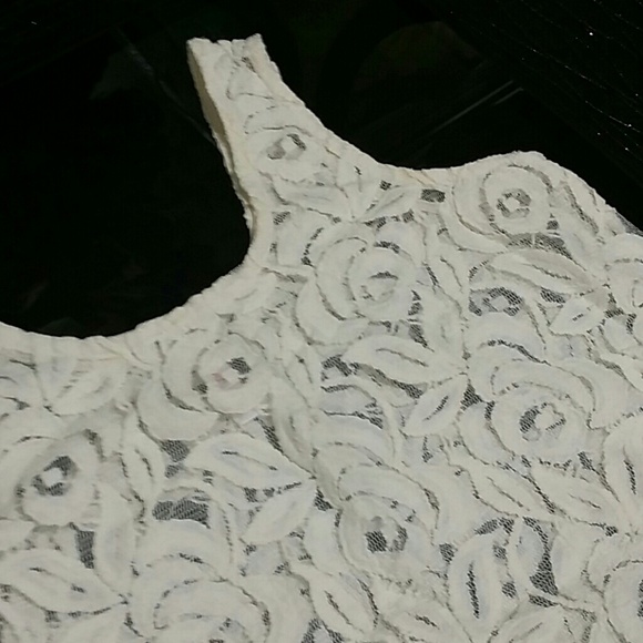 Lace Tank!!! - Picture 2 of 2