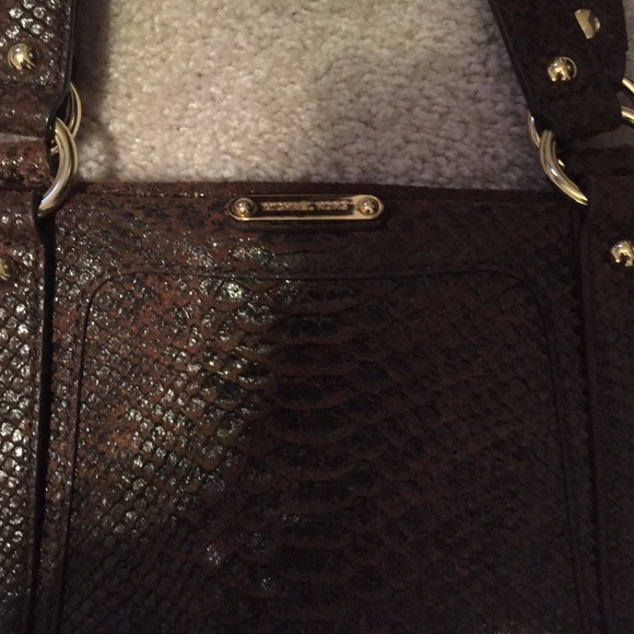 Brown and black authentic Michael Kors bag - Picture 2 of 4