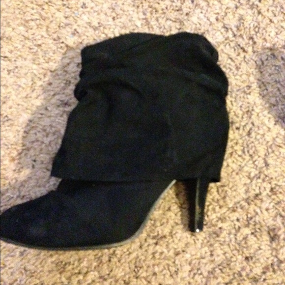 Black heals 😍 - Picture 2 of 2