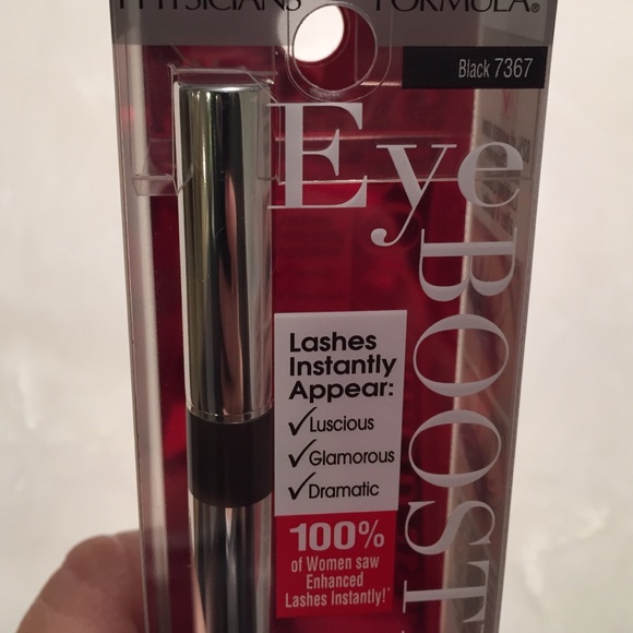 Eyeliner - Picture 2 of 4