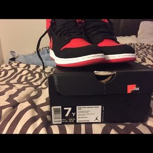 Jordan Retro 1 Black White & Red