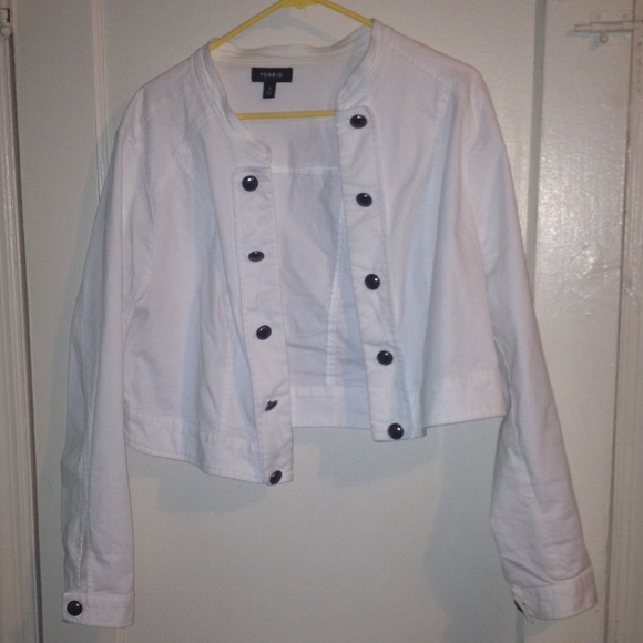 Cropped military style jacket