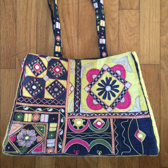 Anthropologie embroidery boxy purse