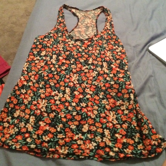 Floral tank