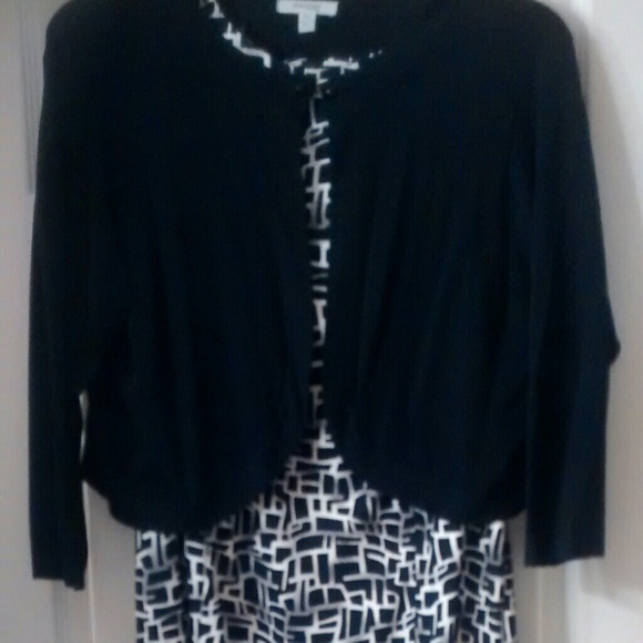 Dress Barn Black and White Dress 16