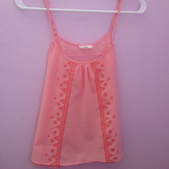 Tank top with lacey back