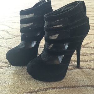 Black heels