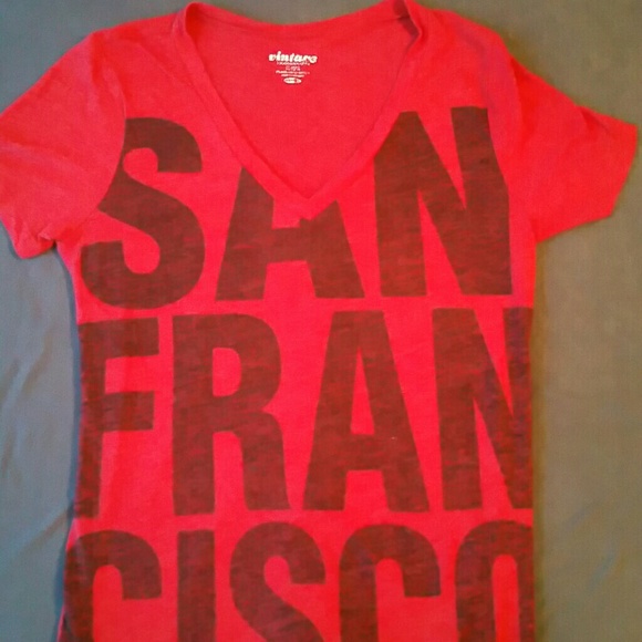 San Francisco v-neck