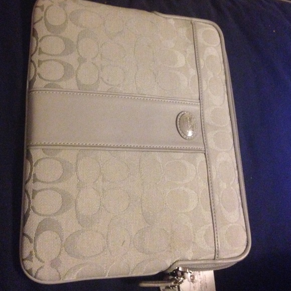 Coach Ipad Case - Picture 4 of 4