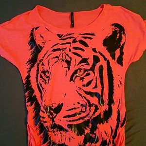 Tiger top