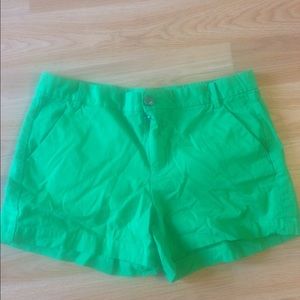 Gap green chino shorts 3" inseam