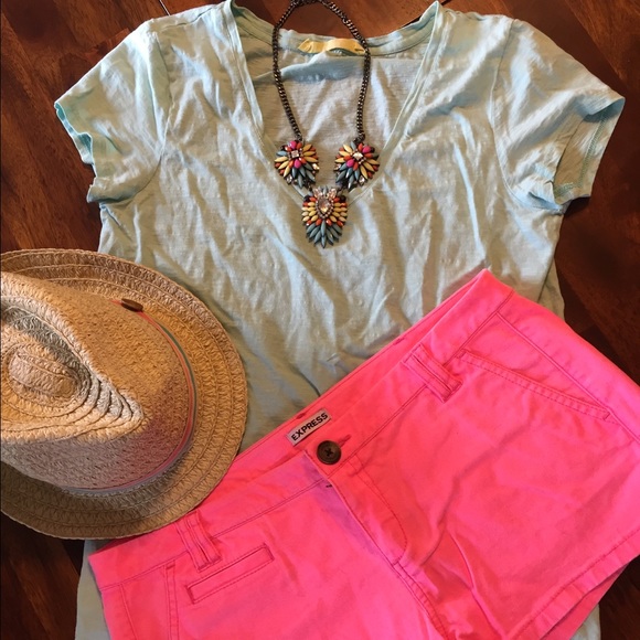 Express size 8 short pink shorts
