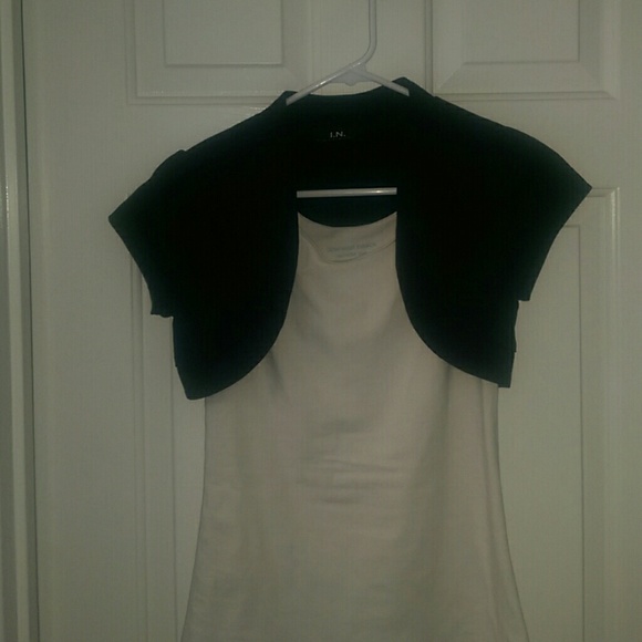 Black Shrug