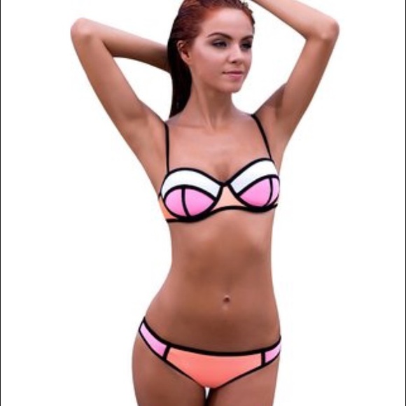 Neoprene/spandex triangl bathing suit