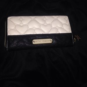 NWOT Betsey Johnson Wallet