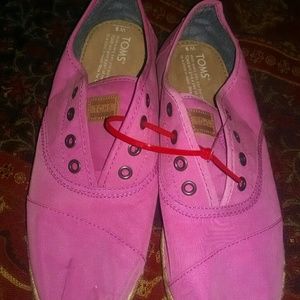 Pink Canvas Lace up Toms size 9