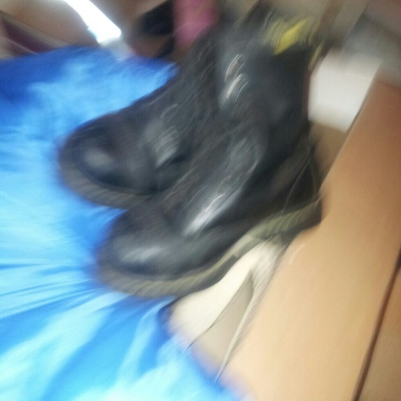 Doc Marten's black boots w/black laces