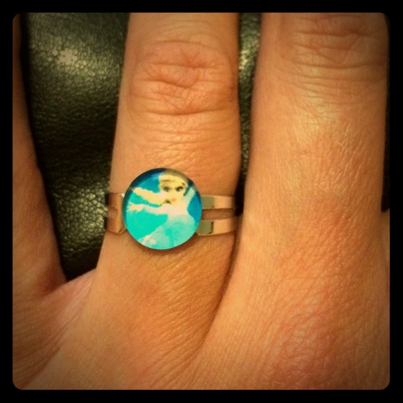 Elsa Handmade Glass Dome Adjustable Ring. - Picture 1 of 1