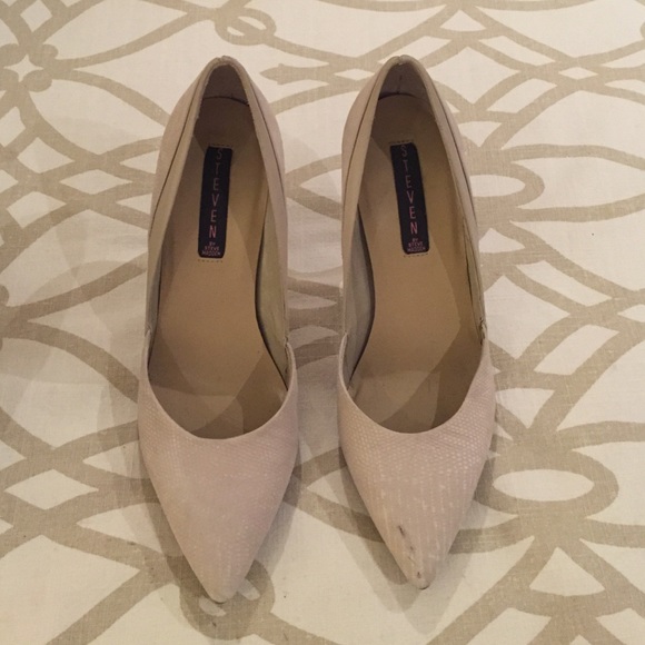 STEVE by Steve Madden pumps