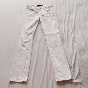 BDG White Mid-Rise Skinny Jeans