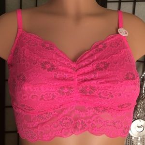 VICTORIA'S SECRET 💖HOT PINK BRALETTE💖