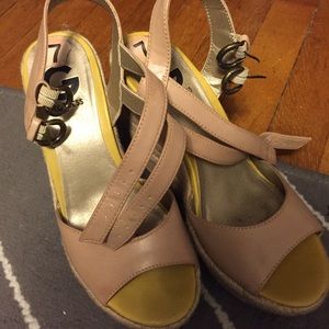 Guess Wedge Espadrilles size 7