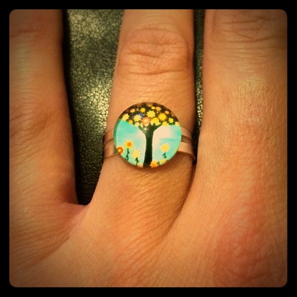 Tree Glass Dome Adjustable Ring. - Picture 1 of 1