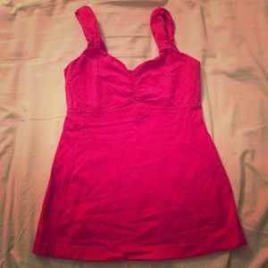 Lululemon workout tank!