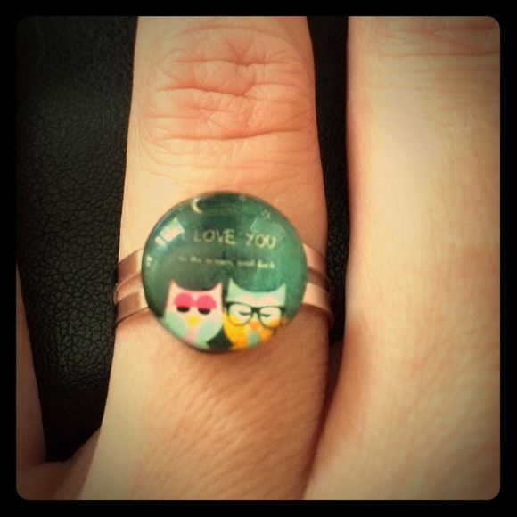 I love you to the moon & back owl ring. - Picture 1 of 1