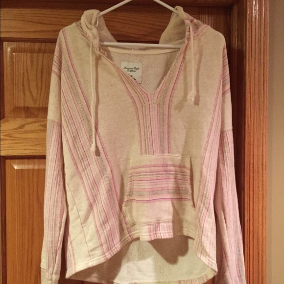 American Eagle Sweatshirt