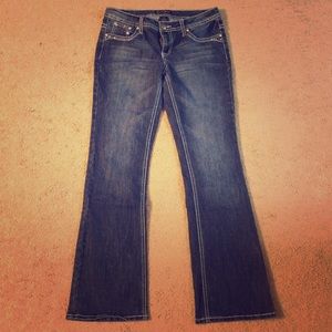 ❌ SOLD ❌ Earl Jeans Size 7 Bootcut