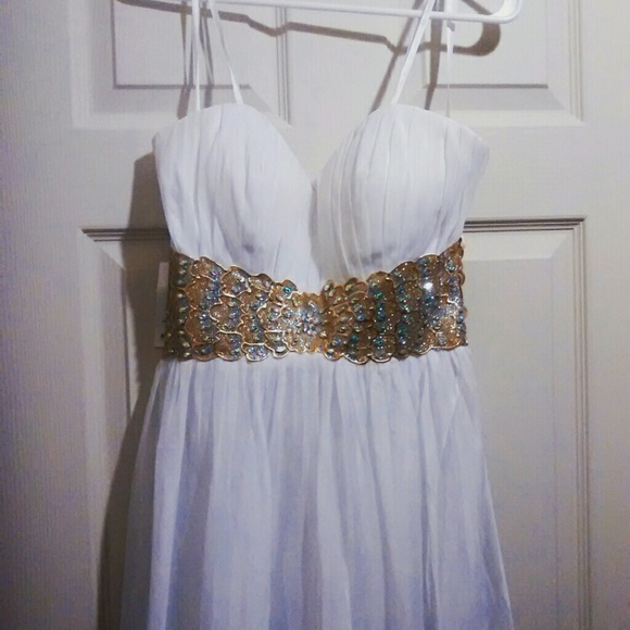 GREAT DEAL Size 2  La Femme Prom Dress