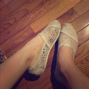 Cream colored crochet TOMS! Bundle deal.