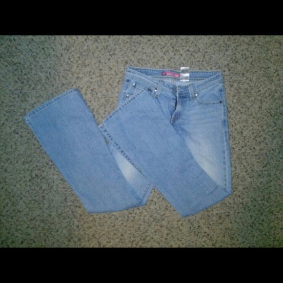 Levi's