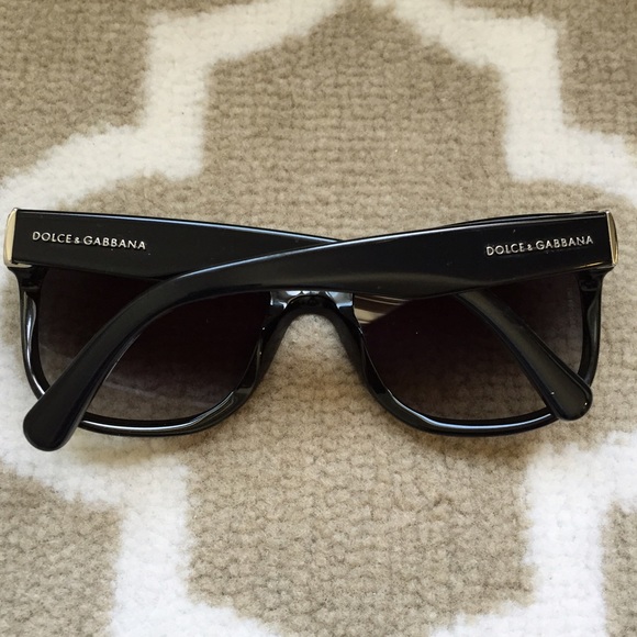 🚫SOLD🚫 💯AUTHENTIC DOLCE & GABBANA sunglasses - Picture 2 of 4
