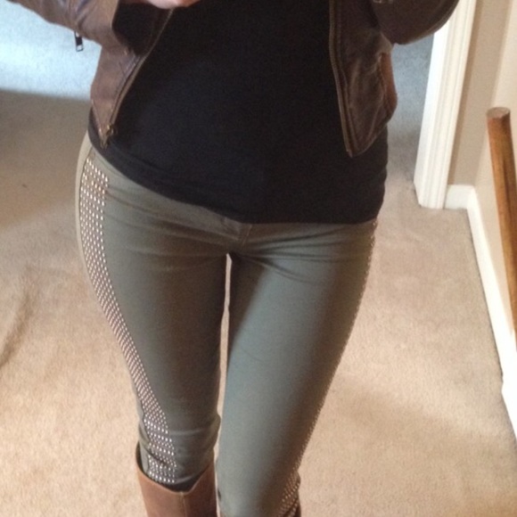 Army Green Studded Pants Tinseltown - Picture 3 of 3